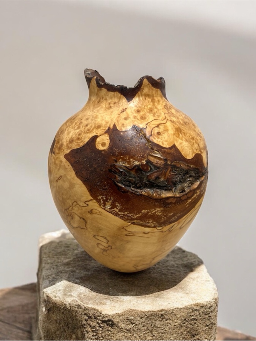 Al Janonis Nikiski Alaskan Birch Burl Vase 6.5”x5